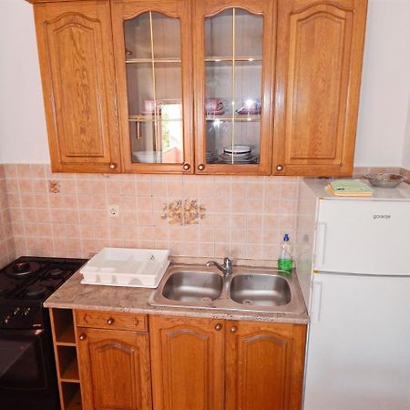 Apartments Rajko Pag Town Exterior photo