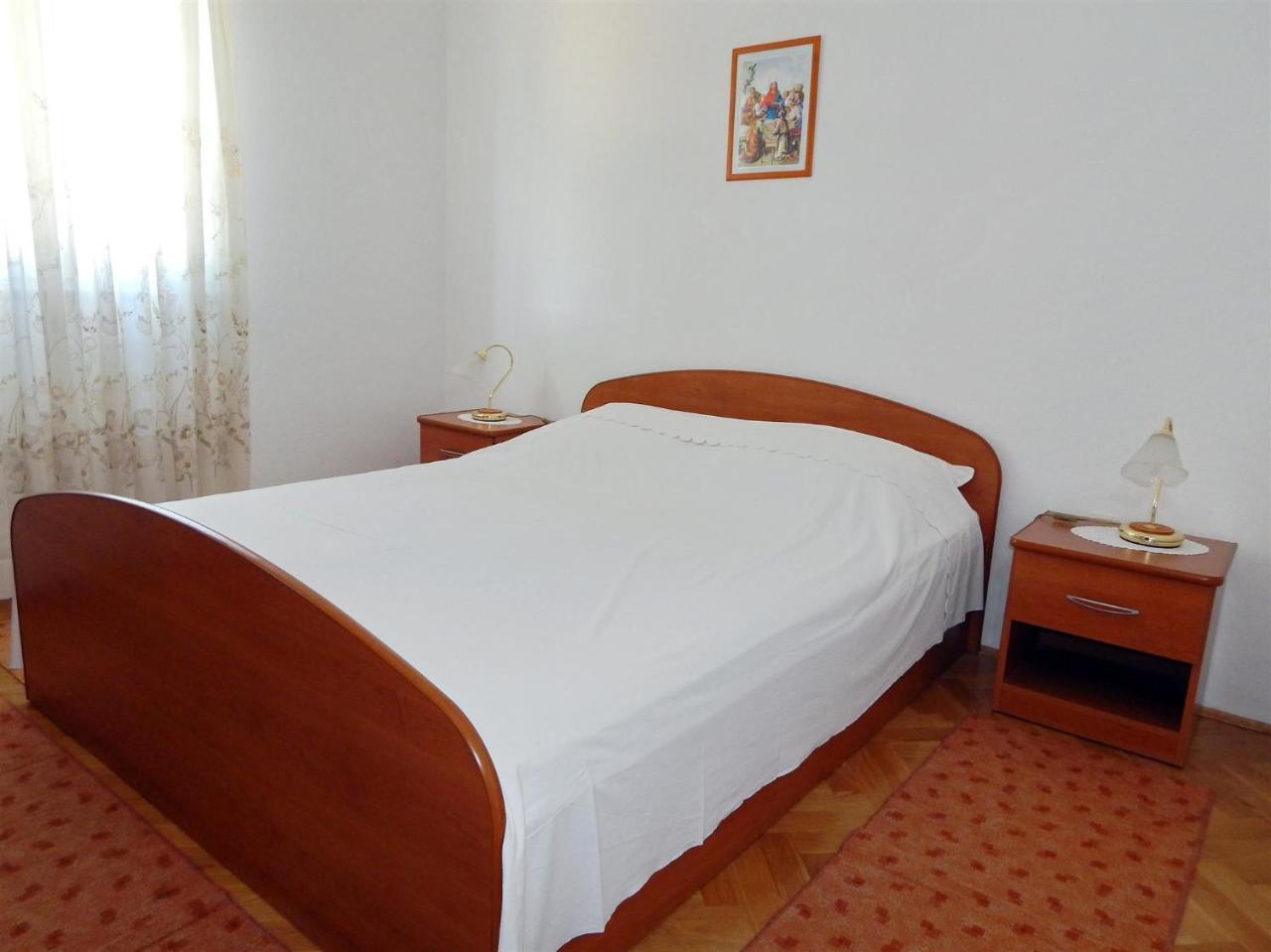 Apartments Rajko Pag Town Exterior photo