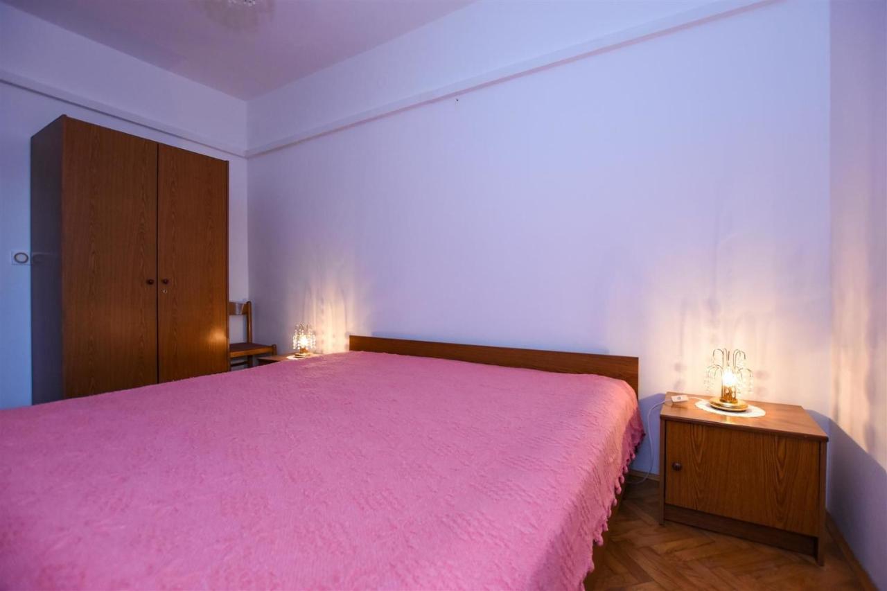 Apartments Rajko Pag Town Exterior photo