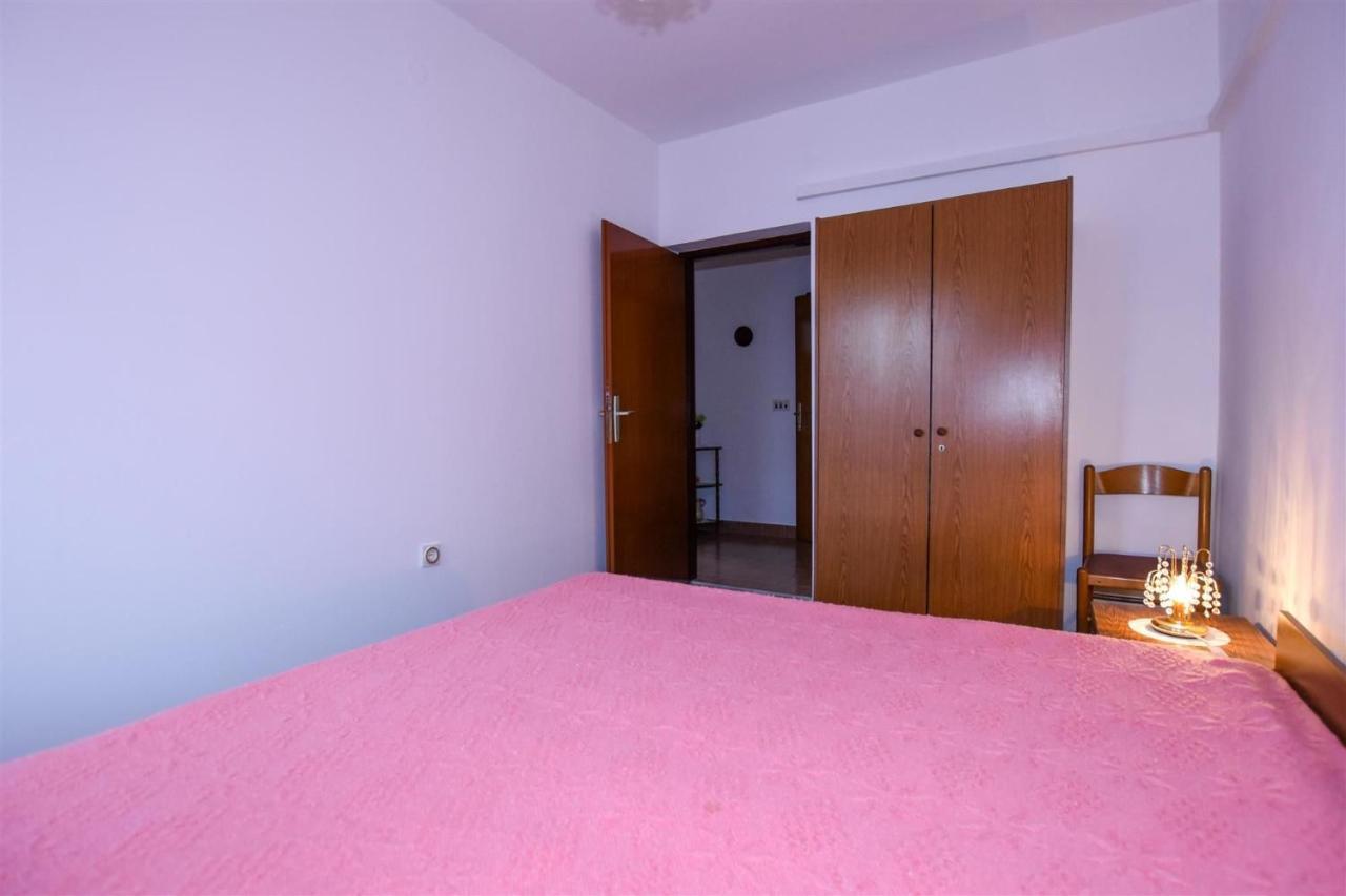 Apartments Rajko Pag Town Exterior photo